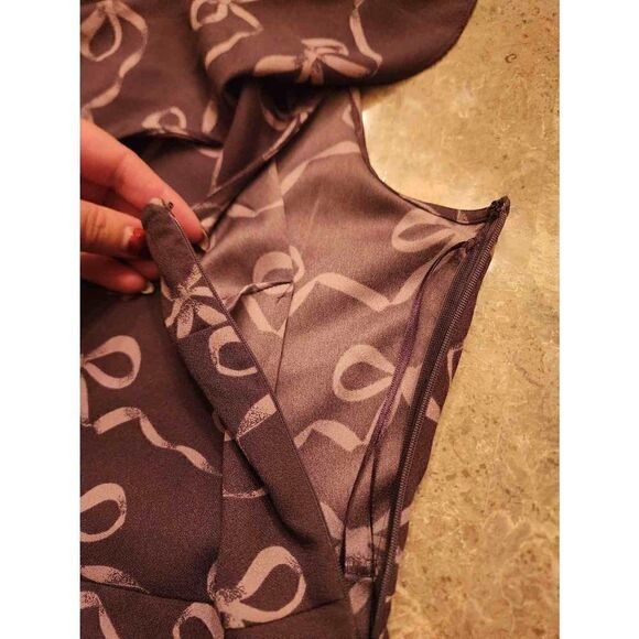Banana Republic  ruffle one shoulder flare purple bow print dress size 8 - Picture 7 of 10